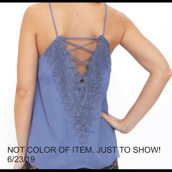 ✨SALE! LAST 1!✨JENNA Detailed Lace Front Top BLACK - Picture 4 of 4